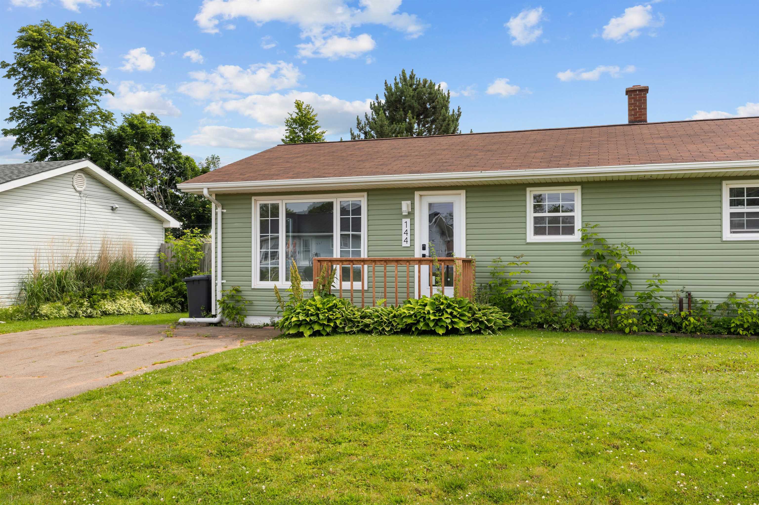 Property Photo: 144 Lefurgey Avenue PE C1N 2L8