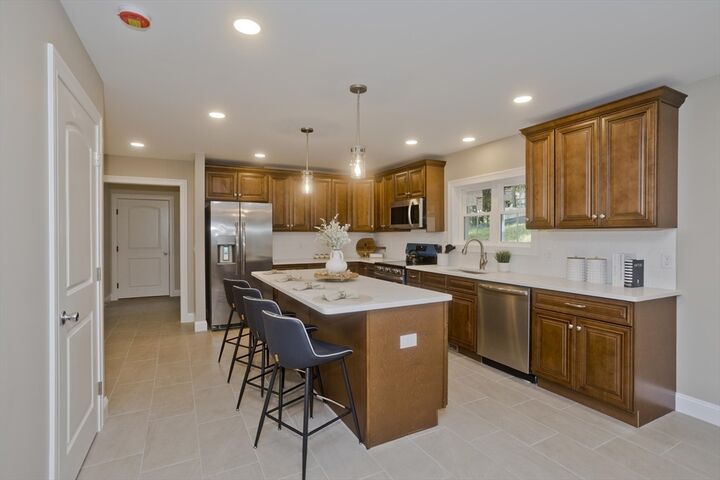 Property Photo:  186 Upper Hampden Rd  MA 01057 