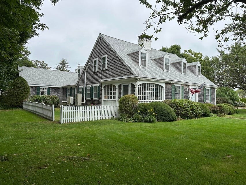 Property Photo:  109 Pleasant St  MA 02664 