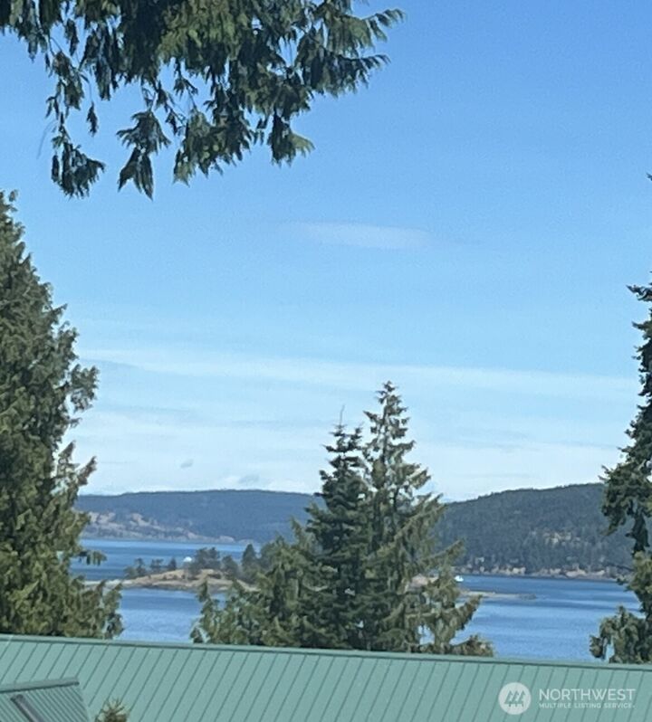 Property Photo:  12  Point Caution Drive E  WA 98250 