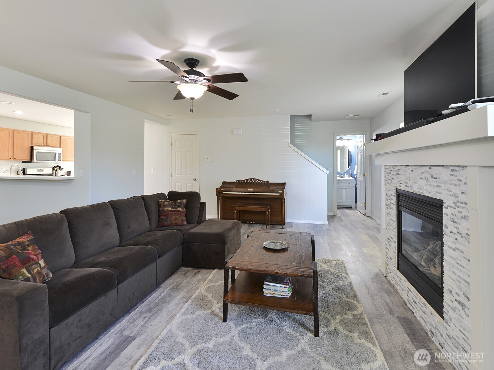 Property Photo: 3073 Hoffman Hill Boulevard WA 98327