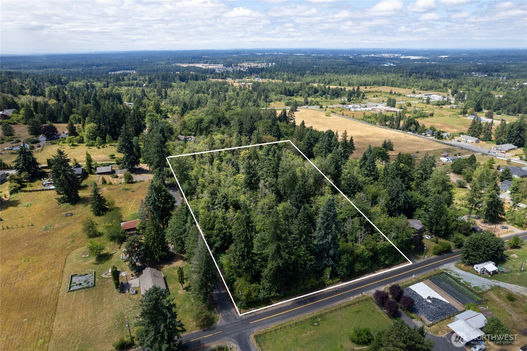 Property Photo:  10619  238th Street E  WA 98338 