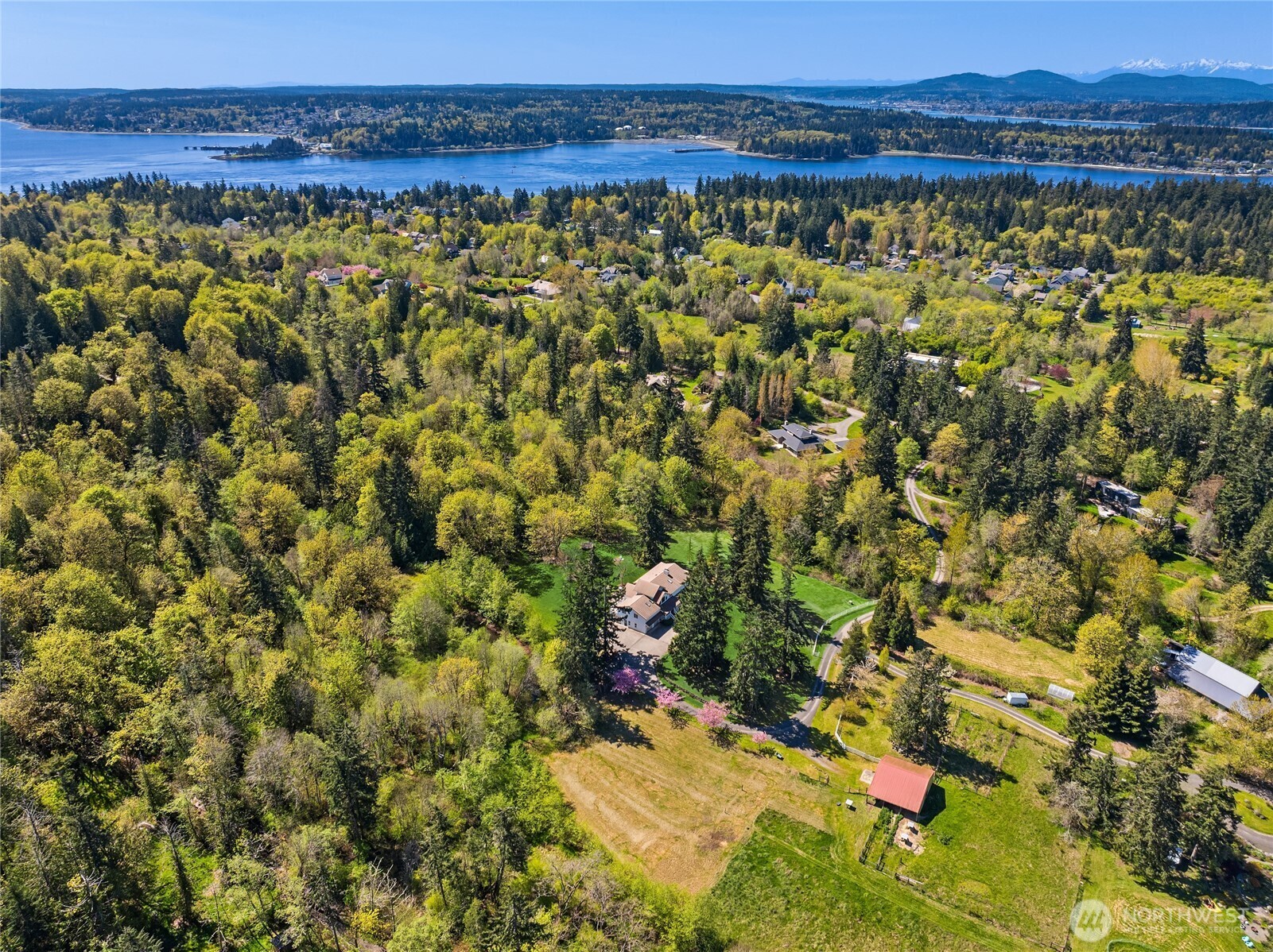 Property Photo:  2433  Country View Lane NE  WA 98110 