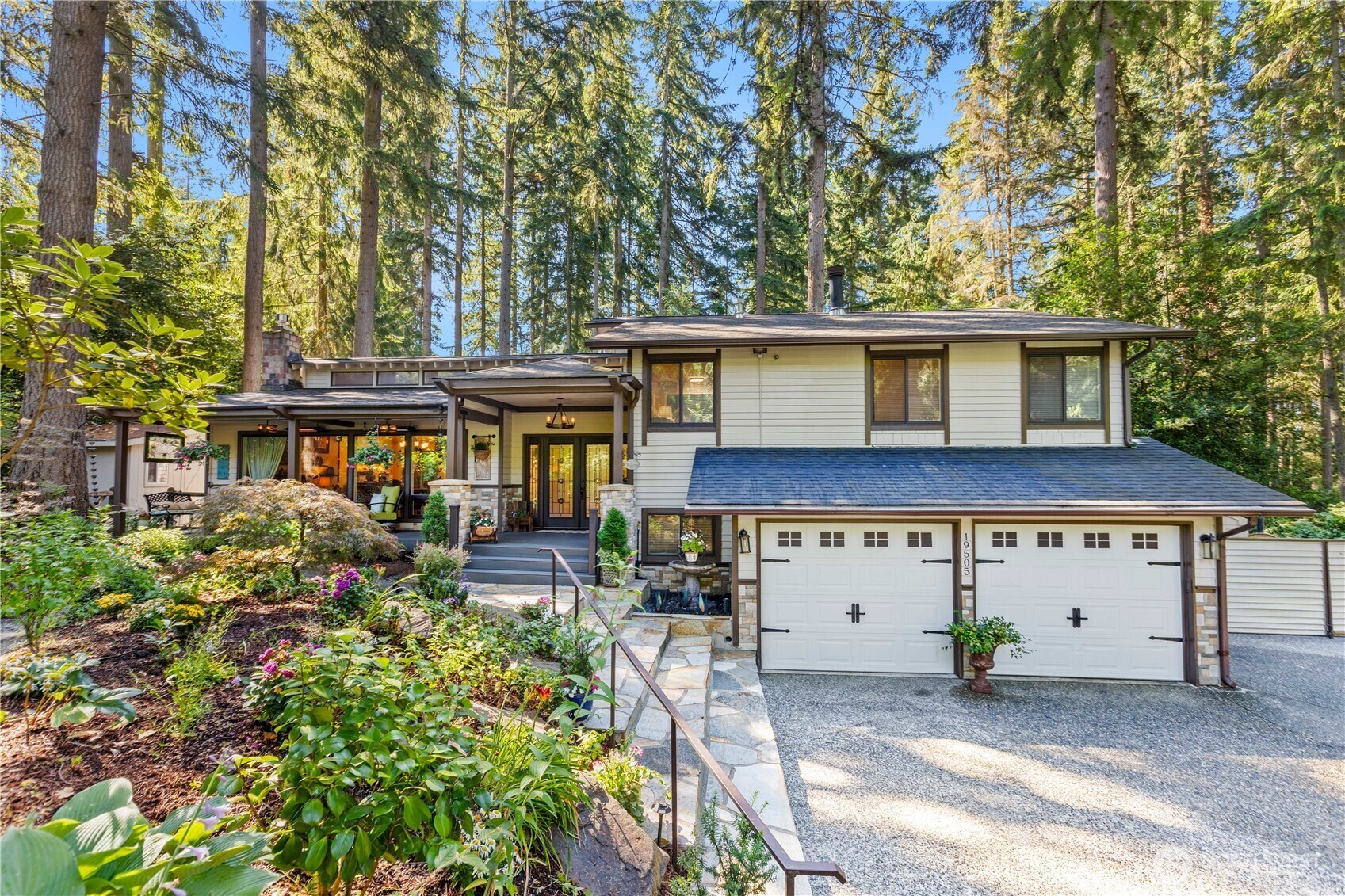 Property Photo: 19505 NE 181st Street WA 98072