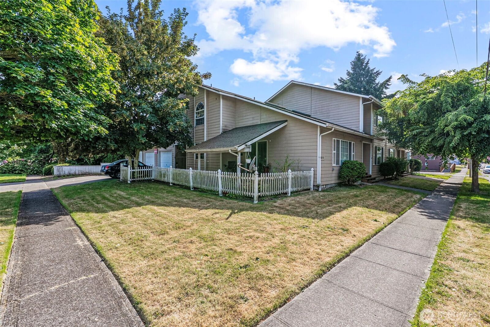 Property Photo: 871 8th Avenue WA 98632