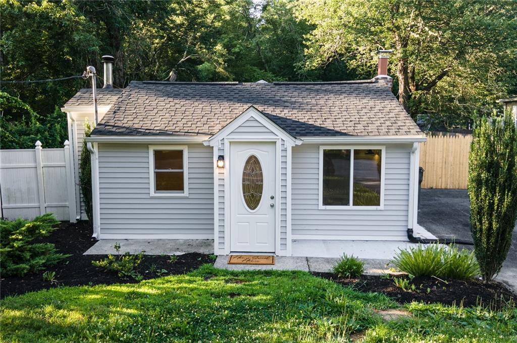 21 Bailey Drive  West Greenwich RI 02817 photo