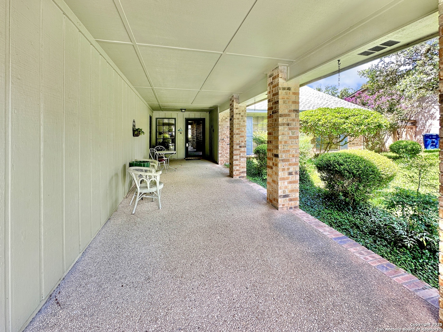 Property Photo: 2690 Pebble Dawn TX 78232