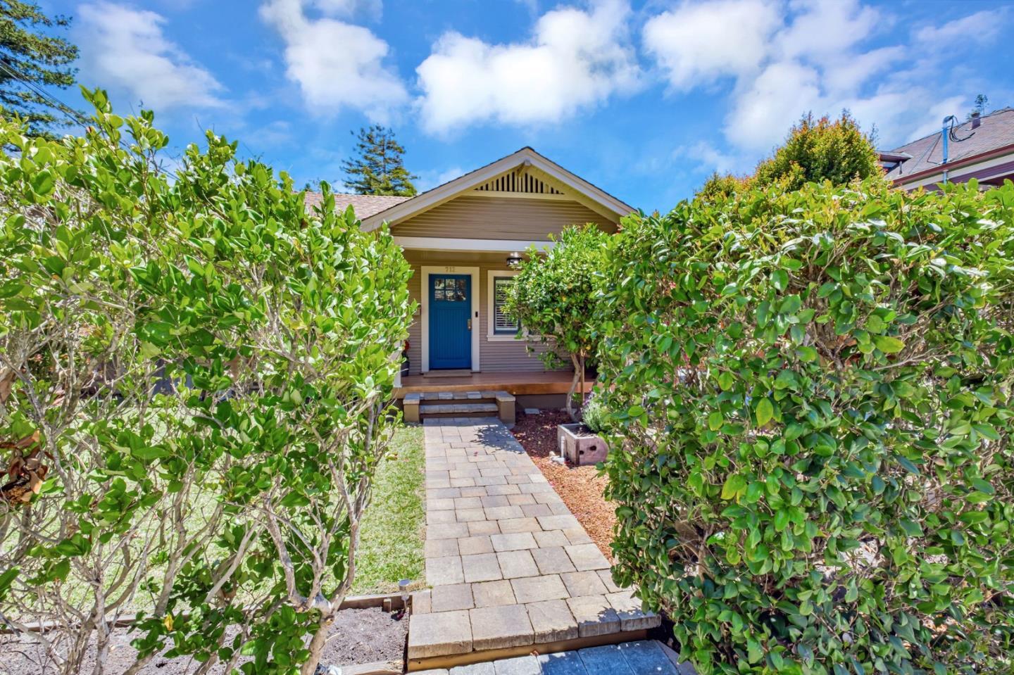 Property Photo: 712 California Street CA 95060