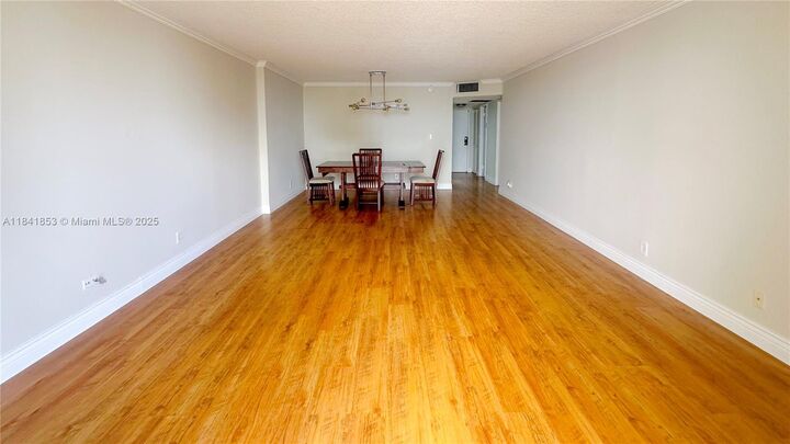 Property Photo:  18151 NE 31st Ct 1603  FL 33160 