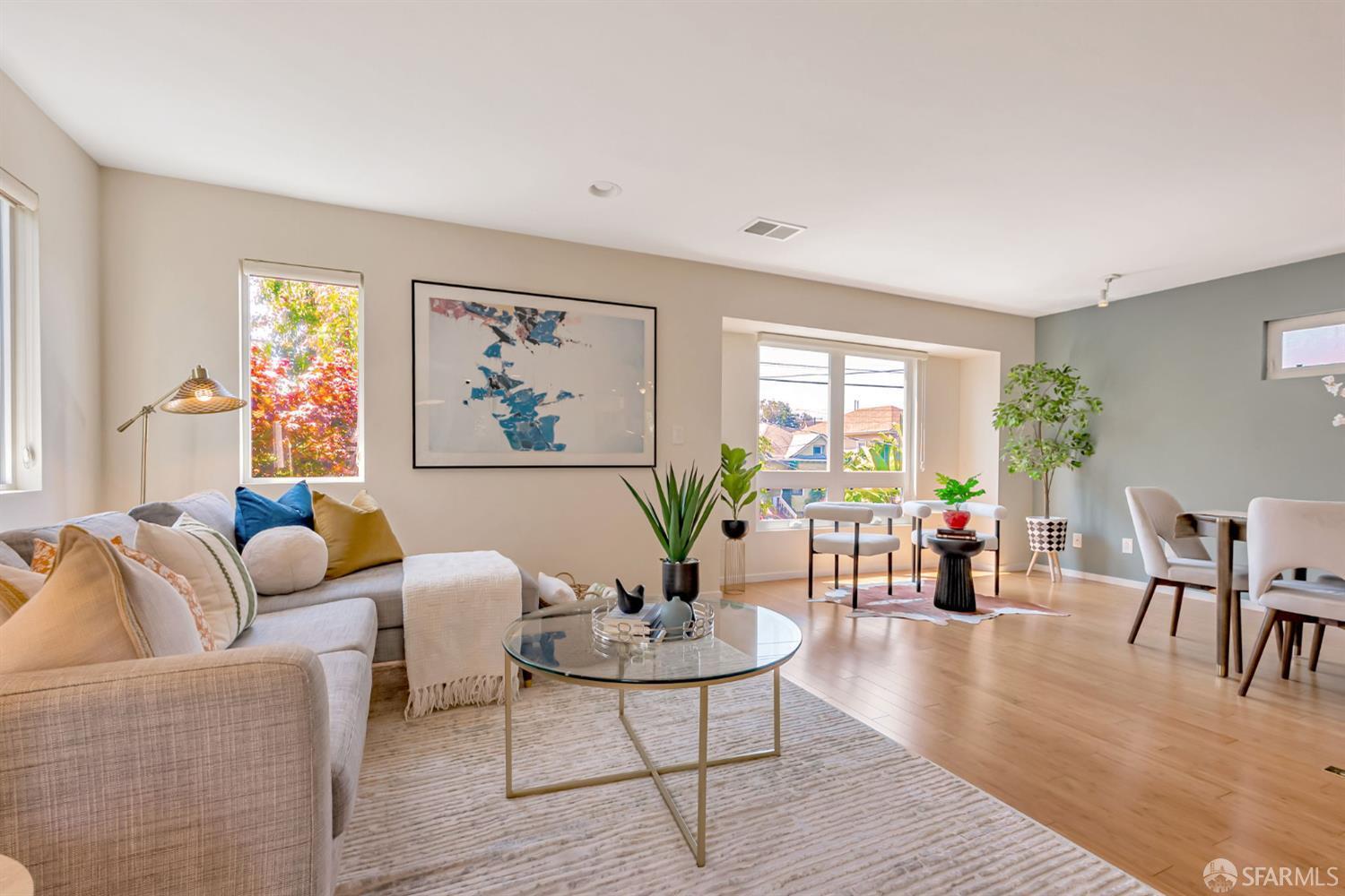 Property Photo: 1028 55 Street CA 94608