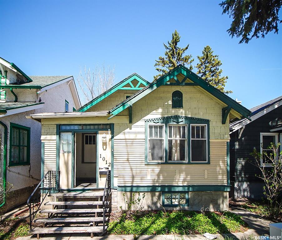 1012 Victoria Avenue  Regina SK S4P 0N5 photo