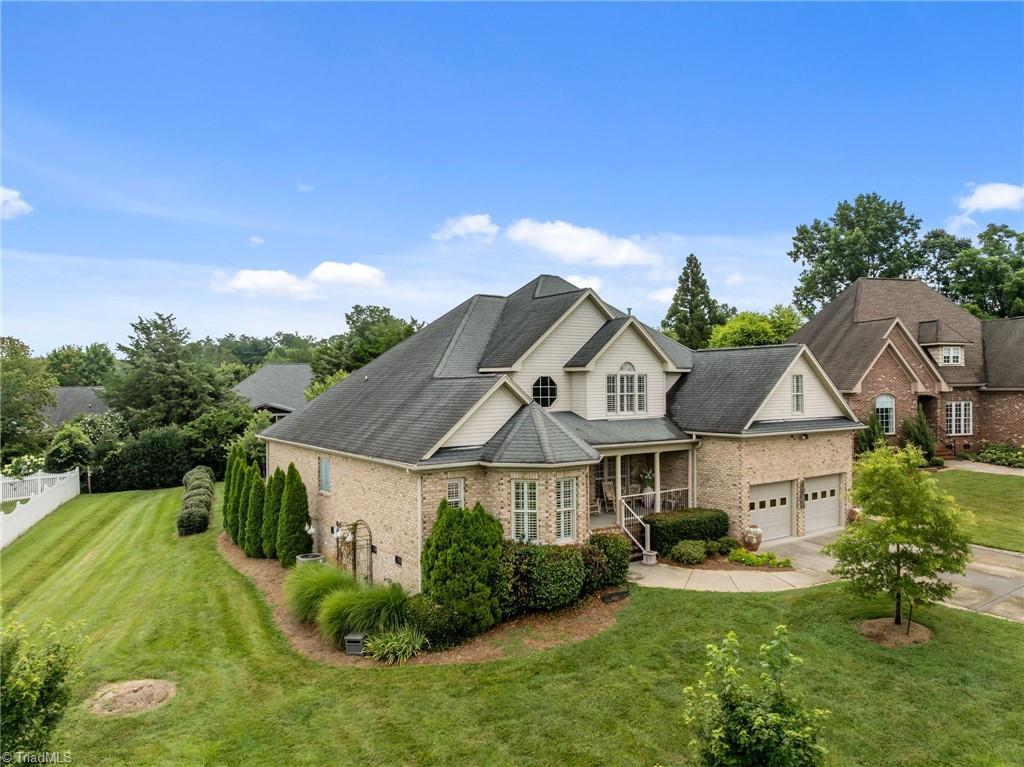 Property Photo:  1721 Gentry Court  NC 27265 