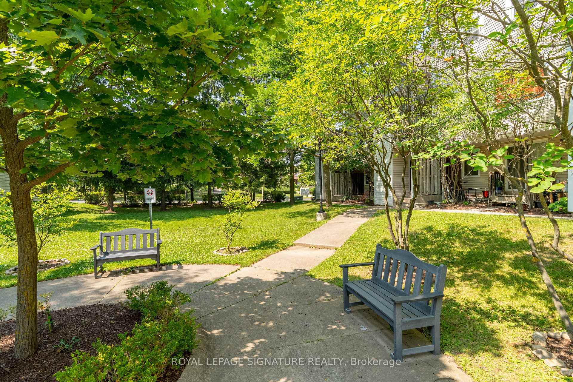 Property Photo:  461 Beechwood Place 55  ON N2T 2N8 
