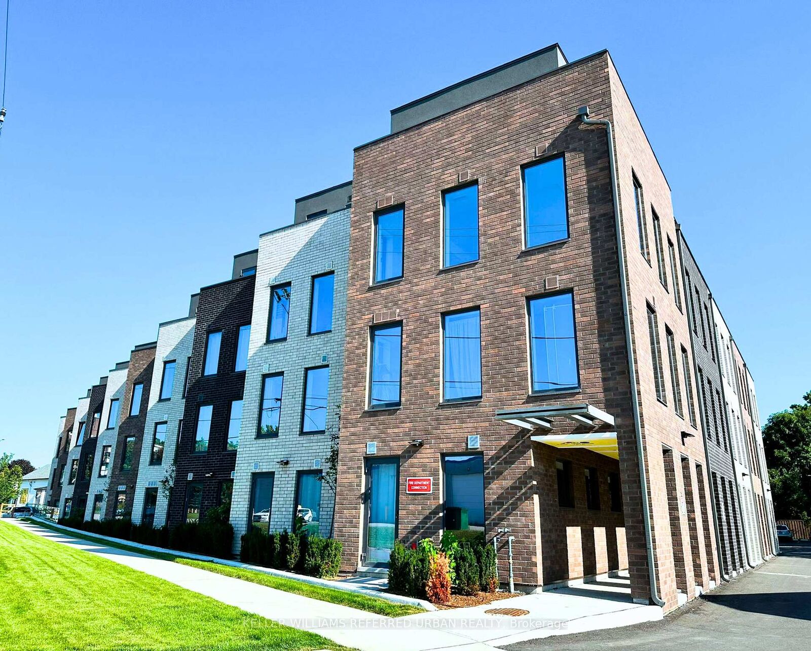 Property Photo:  325 University Avenue W 208  ON K9A 3S9