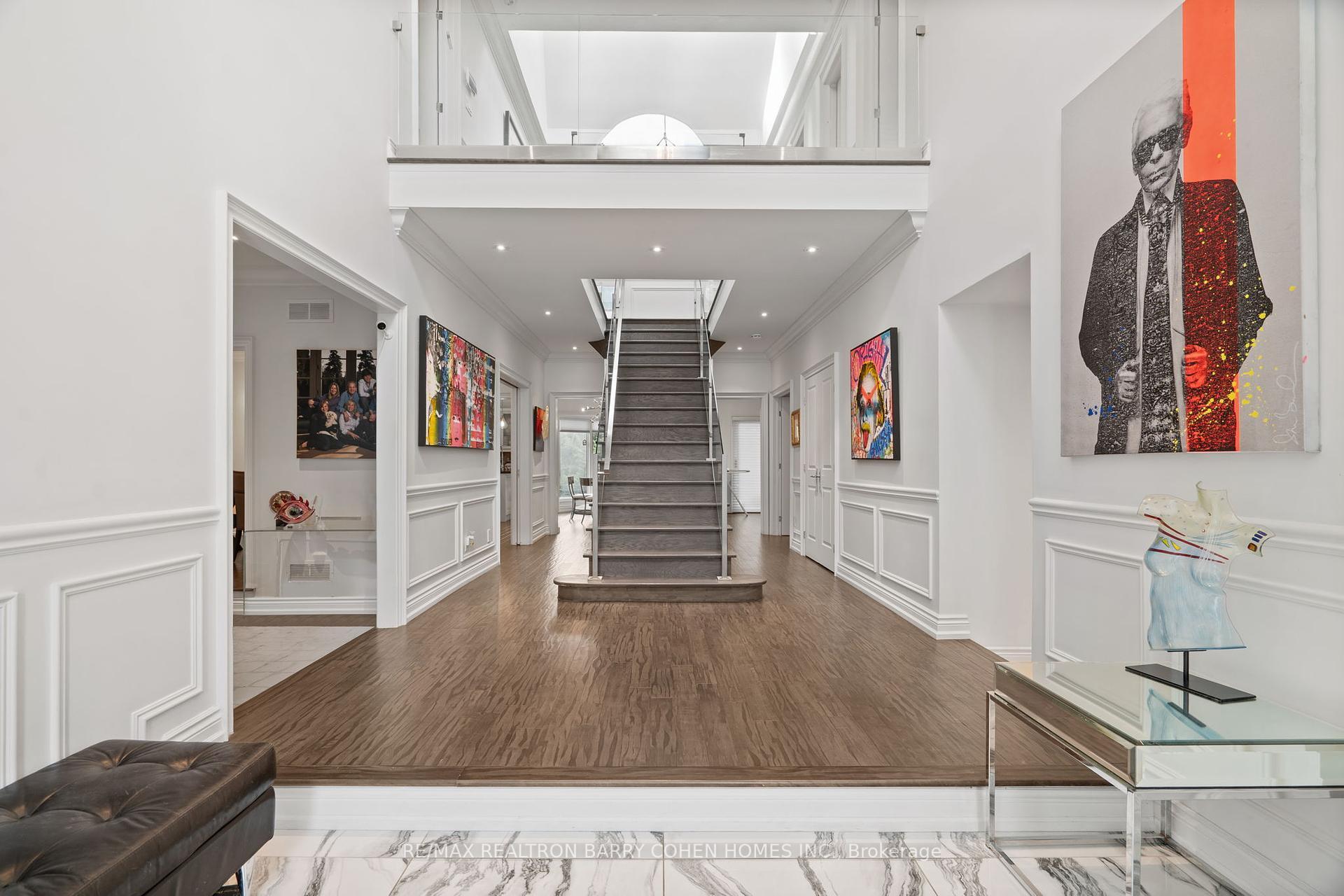 Property Photo: 566 Castlefield Avenue ON M5N 1L8