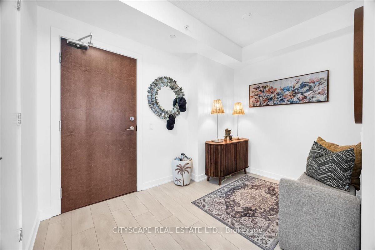 Property Photo: 2220 Lakeshore Boulevard 2408 ON M8V 0C1