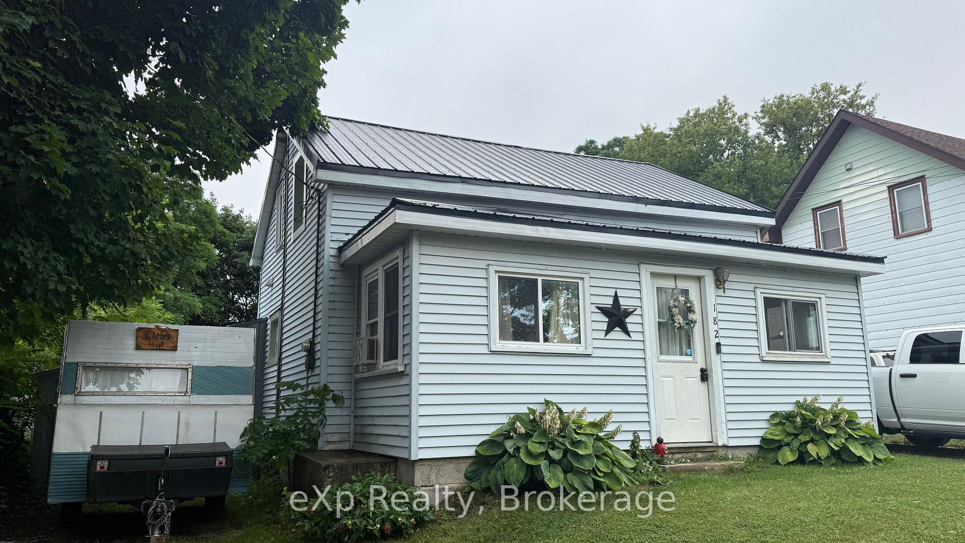Property Photo: 182 4th Street SW ON N0G 1L0