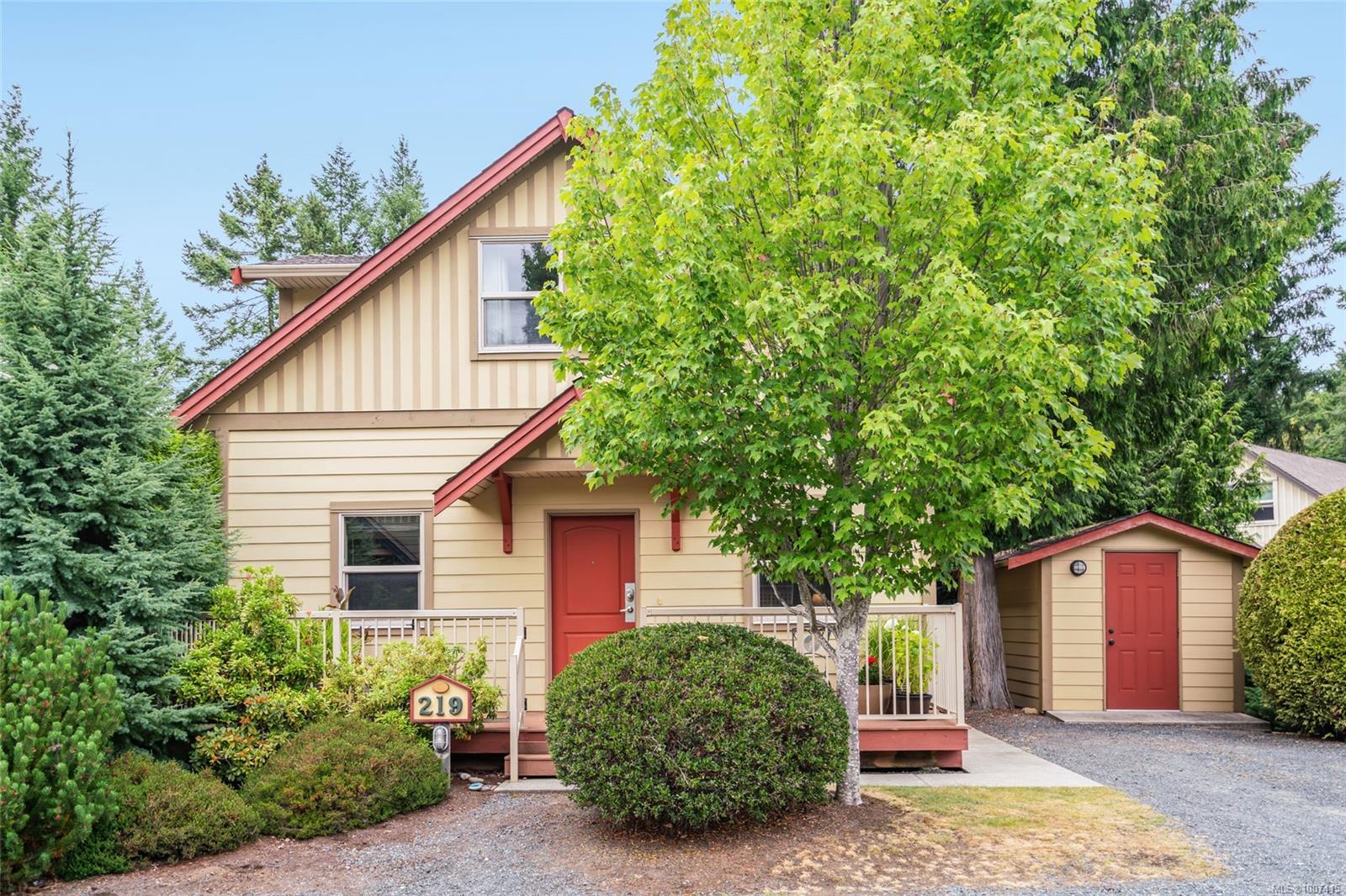 Property Photo: 1130 Resort Dr 219 BC V9P 2E3