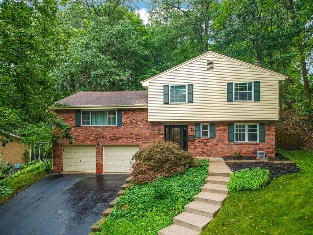 Property Photo: 148 Mayer Drive PA 15237