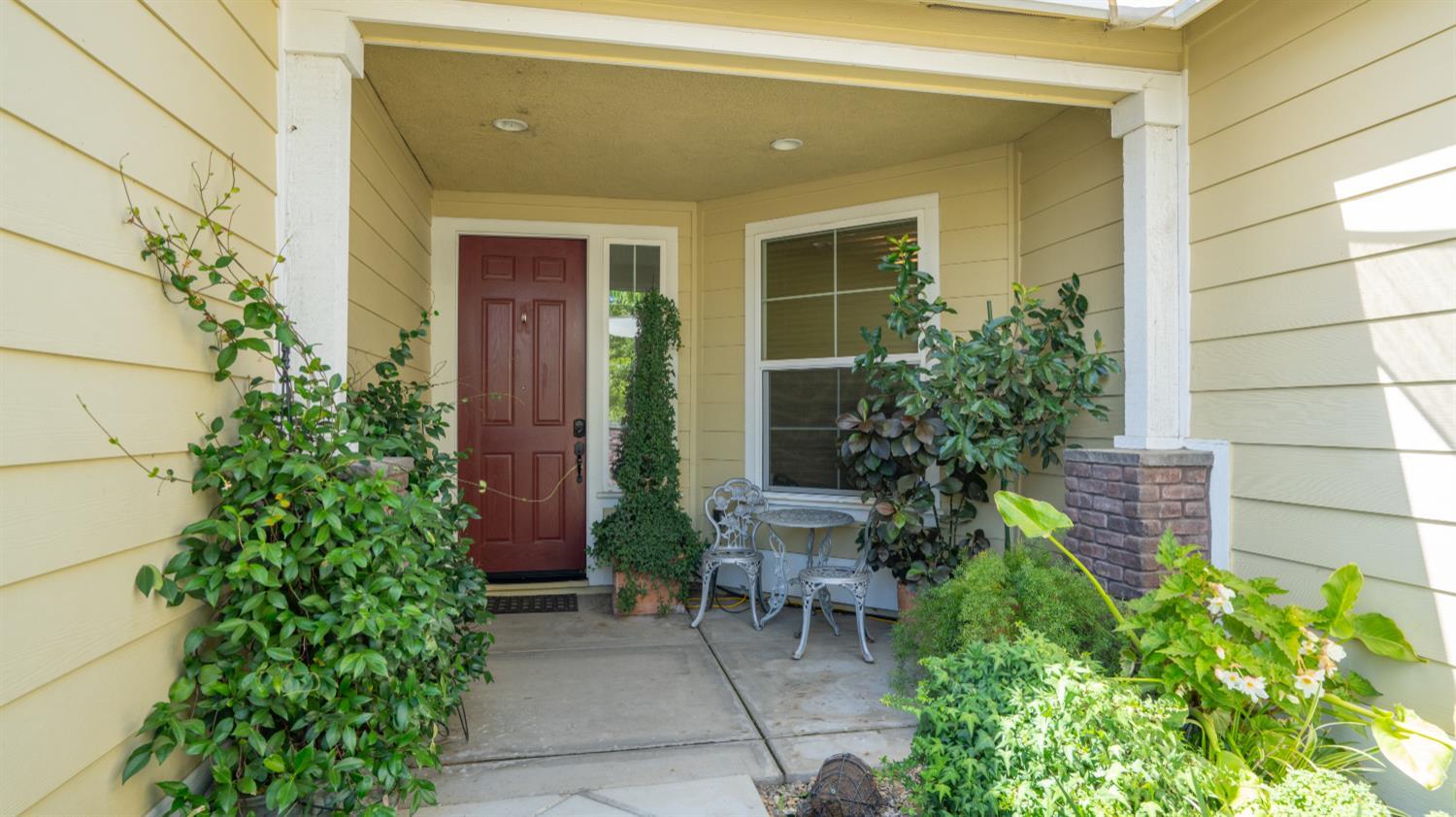Property Photo: 2378 Alexander Street CA 95776