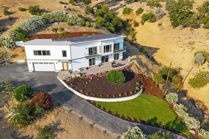 5560 Crystal Drive  Santa Rosa CA 95404 photo