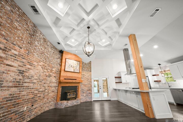 Property Photo: 12044 Cline Dr LA 70714