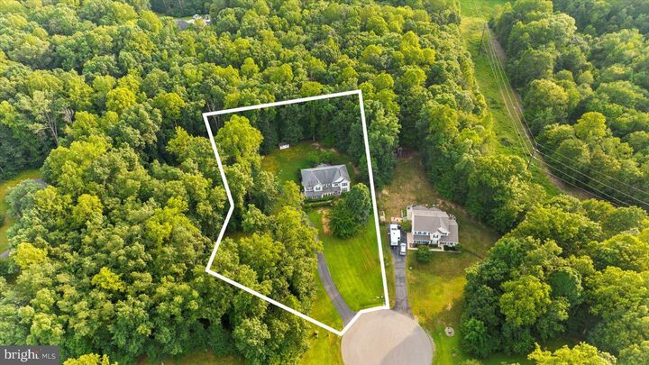 Property Photo: 7802 Lyndhurst Court VA 22553