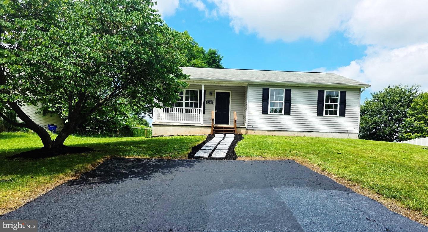 2939 Solar Drive  Dover PA 17315 photo
