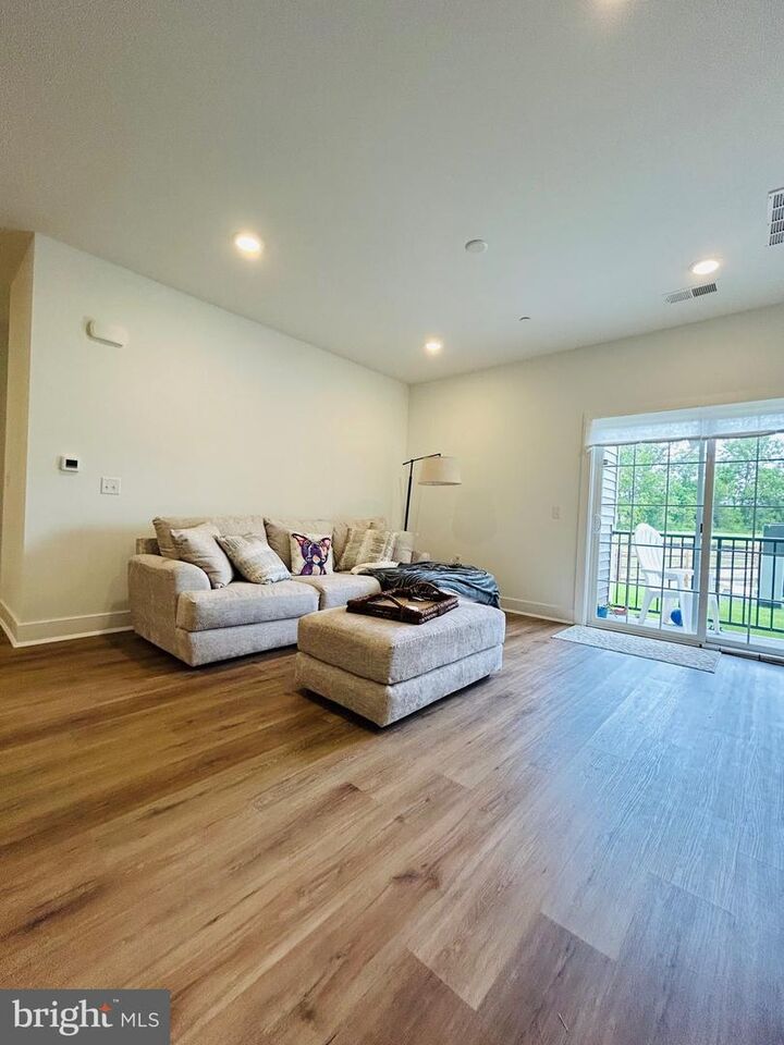 5104 Mary Ashby Way  Pennington NJ 08534 photo