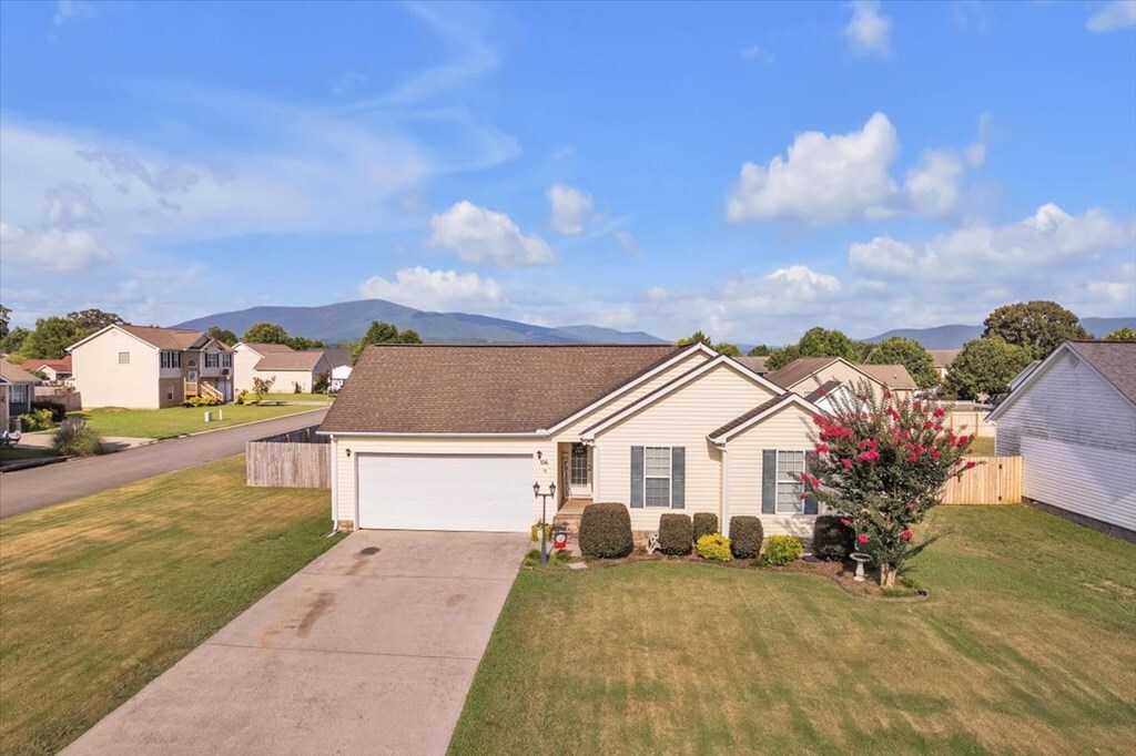 Property Photo: 156 Lyndsey Drive GA 30705