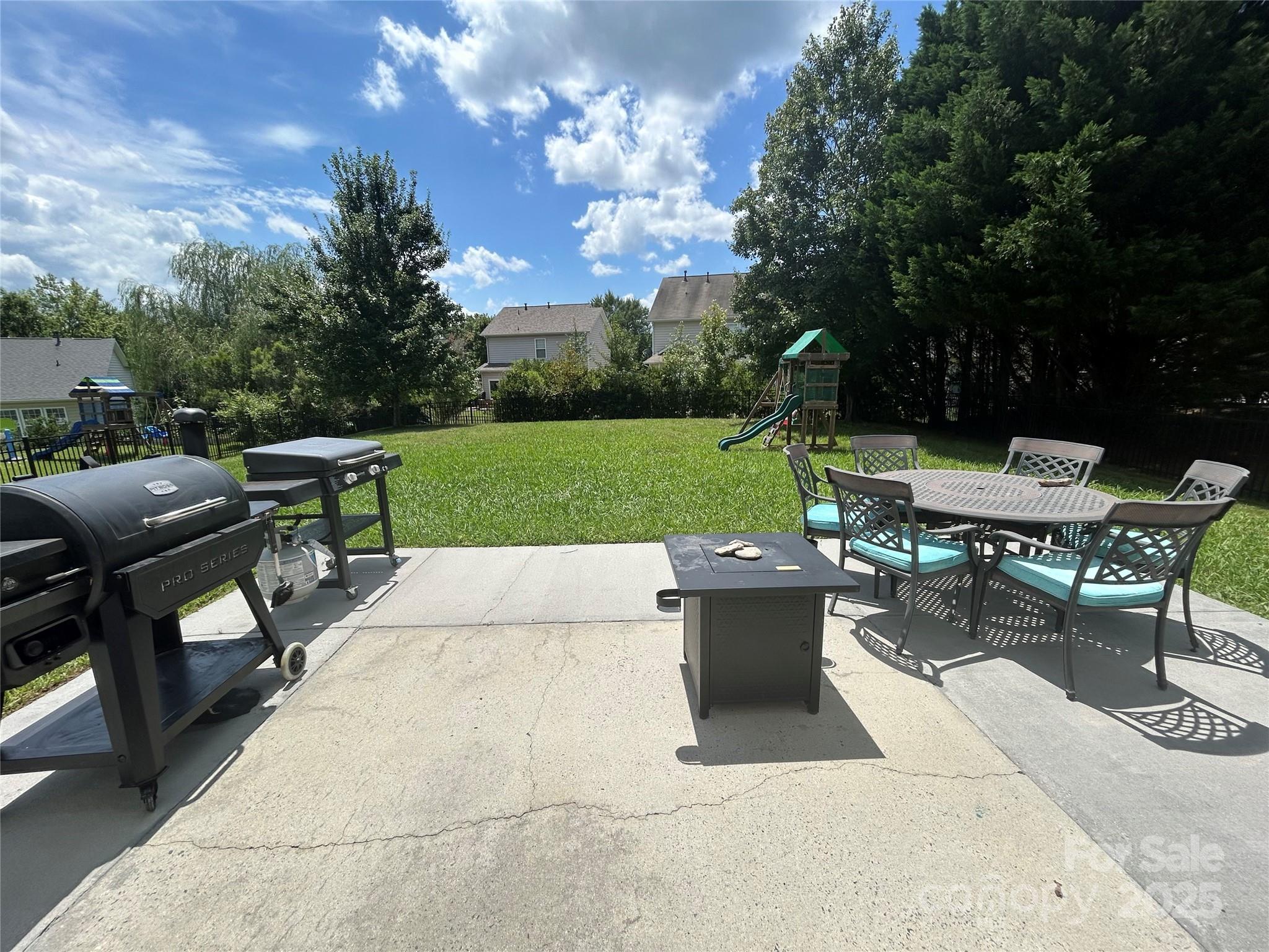 Property Photo: 1046 Serel Drive NC 28104