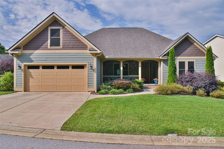 35 Dreambird Drive  Leicester NC 28748 photo
