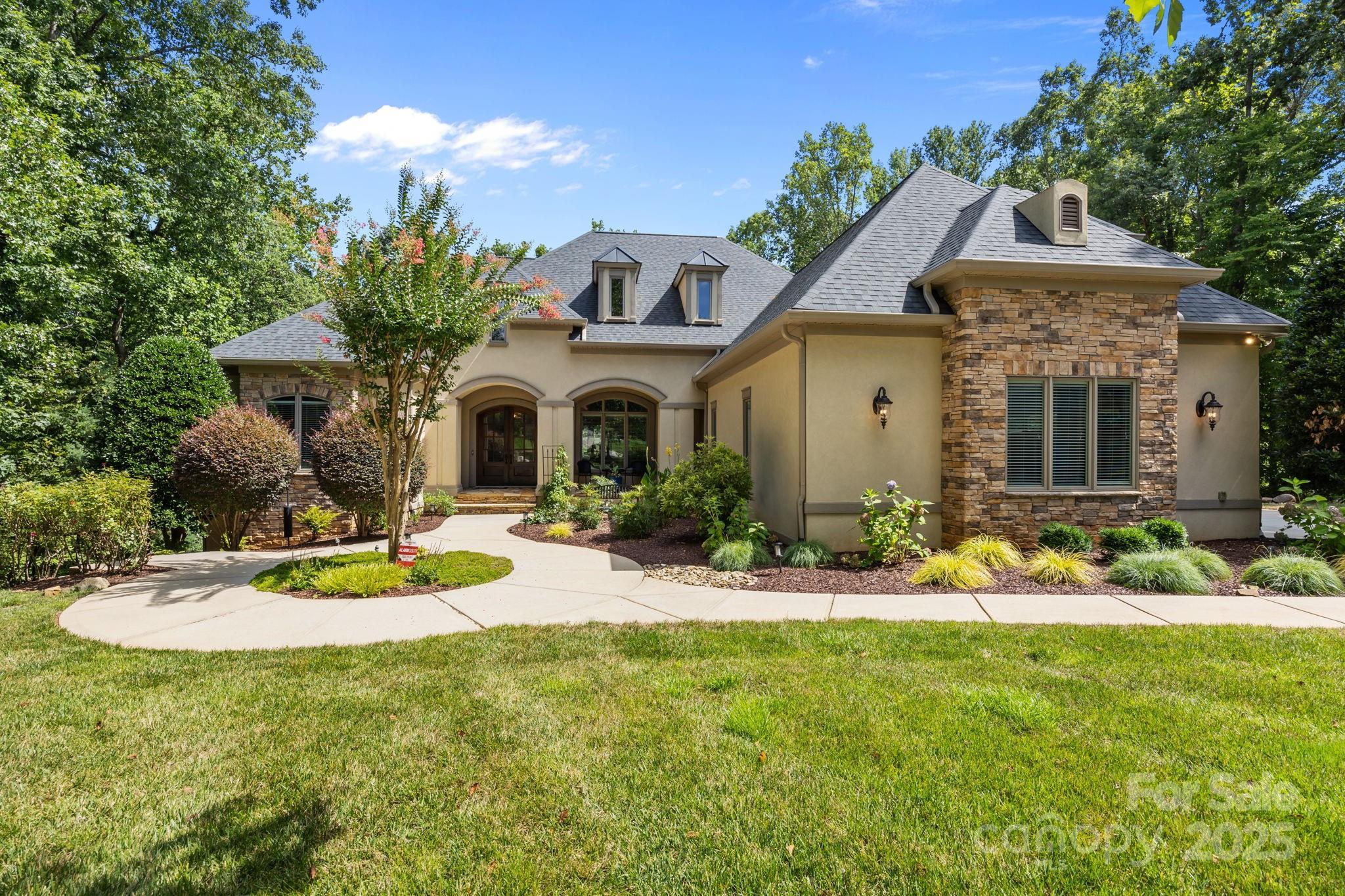 Property Photo: 242 Anniston Way NC 28036