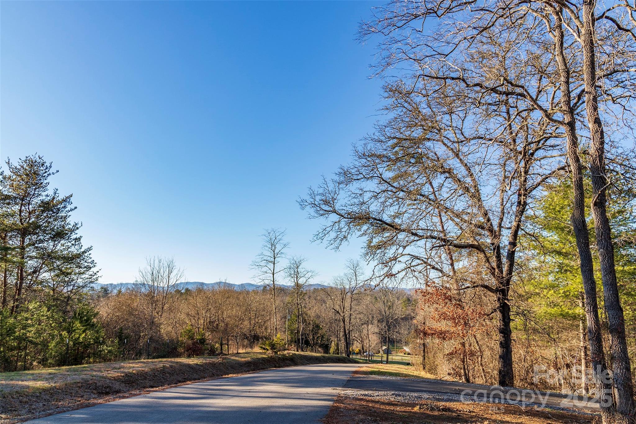 Property Photo: 112 Saddle Ridge Drive 6 NC 28701
