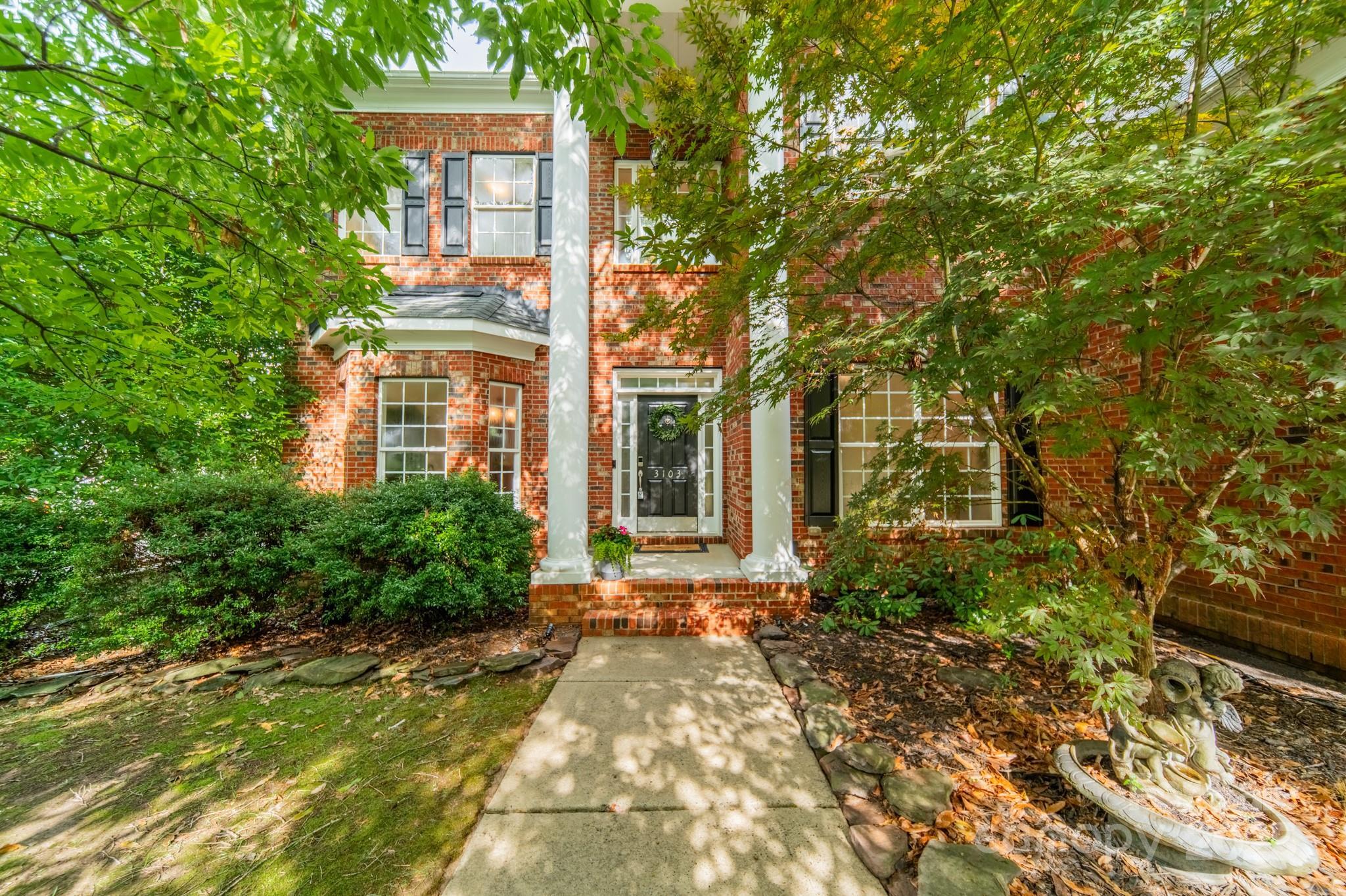 Property Photo:  3103 Stanway Court  NC 28173 