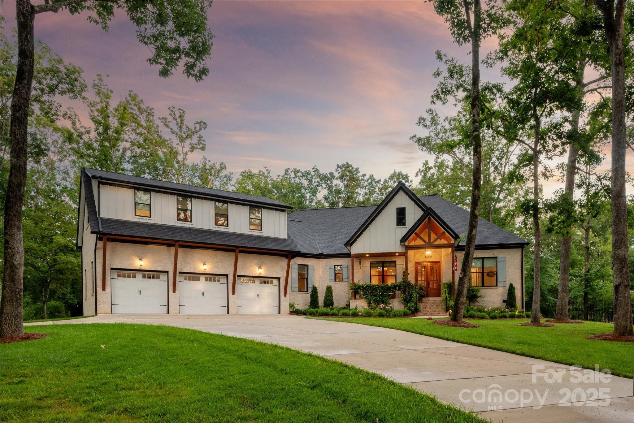 2705 Ski Trail Lane  Waxhaw NC 28173 photo