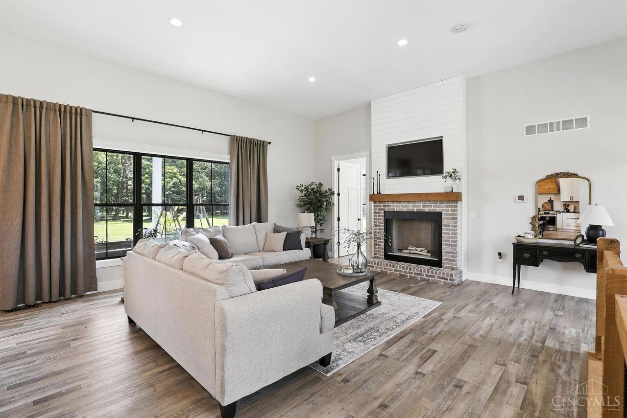 Property Photo: 2360 Utica Road OH 45036