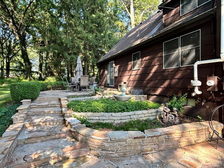 Property Photo:  568 Louise Drive  OH 45385 