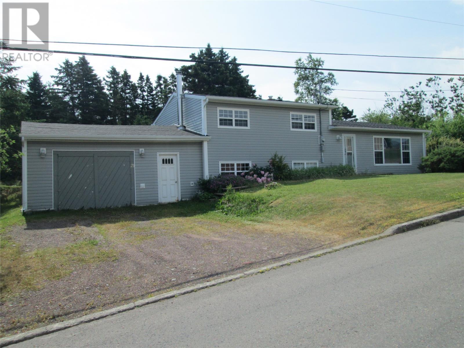 Property Photo:  21 Hillview Road  NL A0H 1E0 