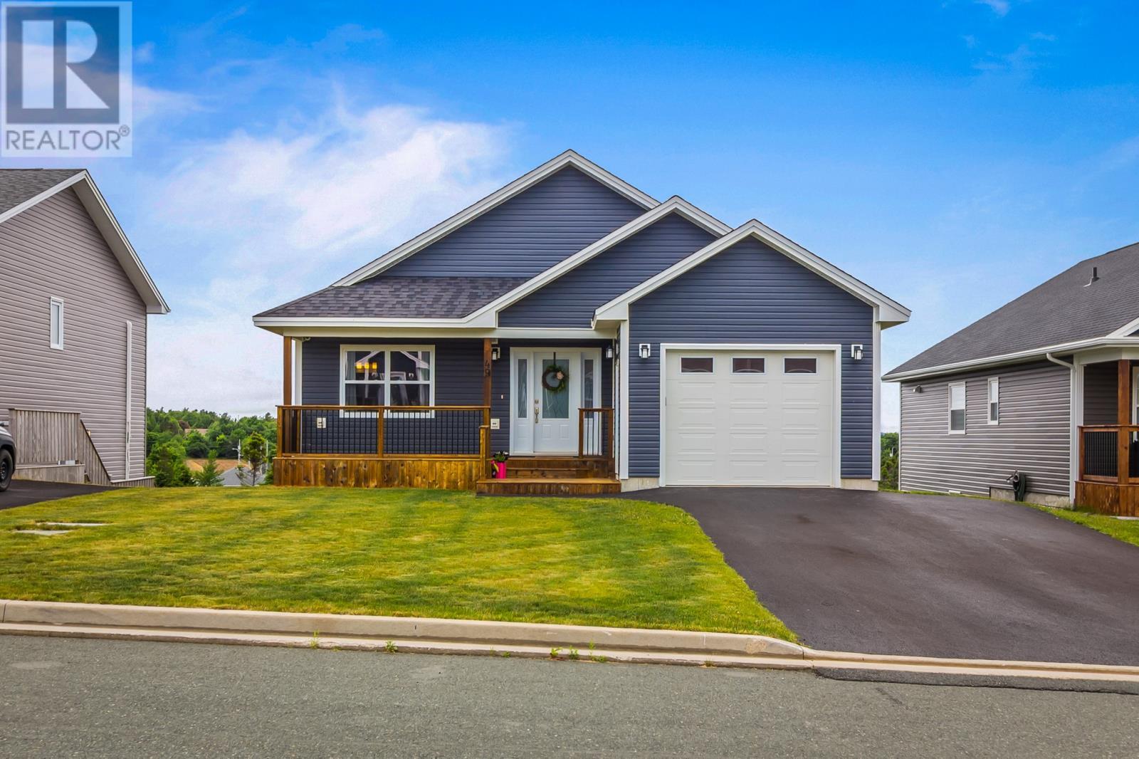 Property Photo: 49 Oaken Drive NL A1X 0B8