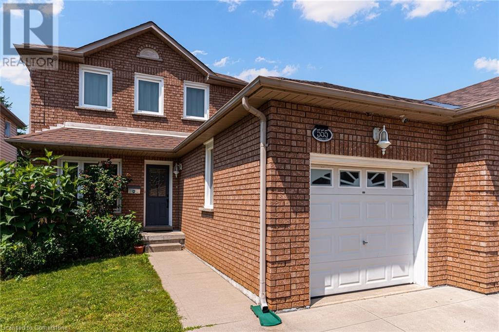 Property Photo: 555 Burnett Avenue ON N1T 1M6