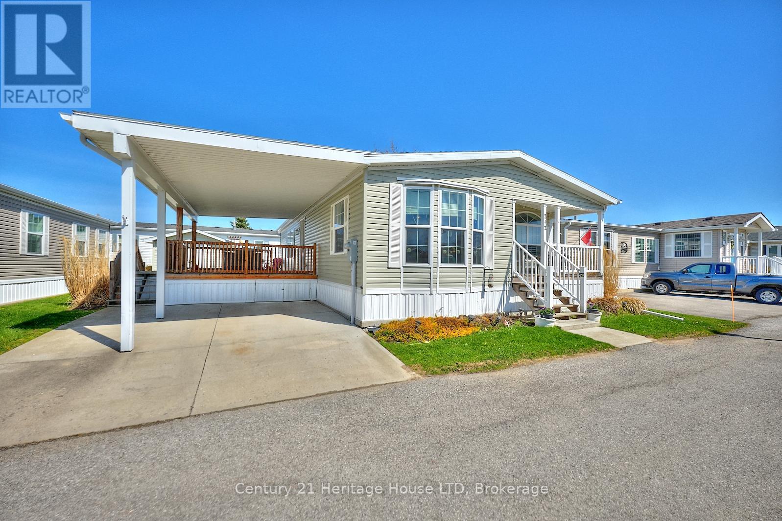 3033 Townline Road 242  Fort Erie (Black Creek) ON L0S 1S1 photo