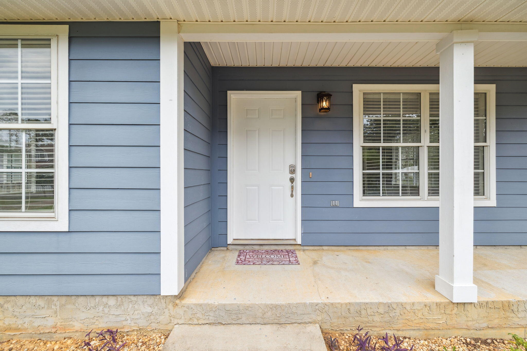 Property Photo:  10 N 4th Street  FL 32459 