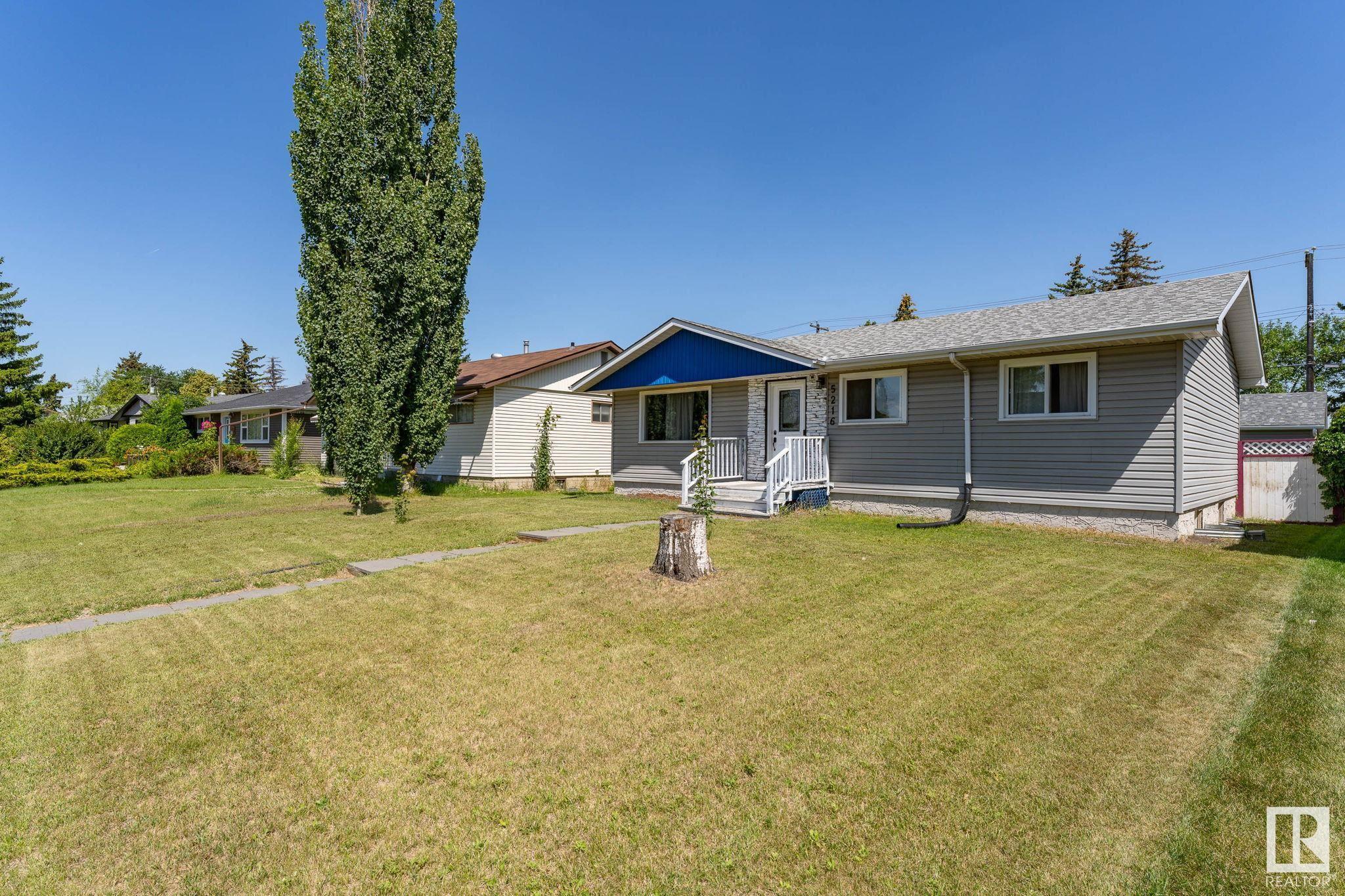 Photo de la propriété: 5216 97A Avenue NW AB T6B 1E1