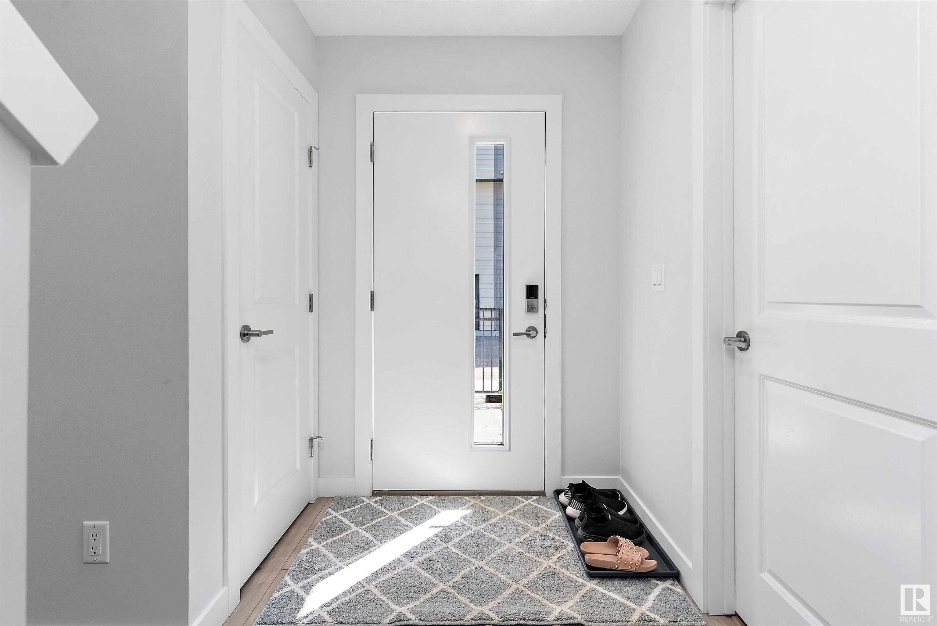 Property Photo:  804 Welsh Drive SW 161  AB T6X 1Y8 