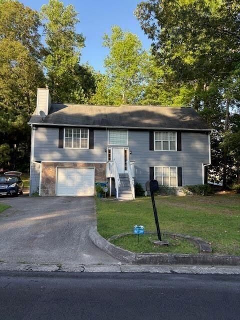 Property Photo: 1015 Sly Fox Court GA 30088