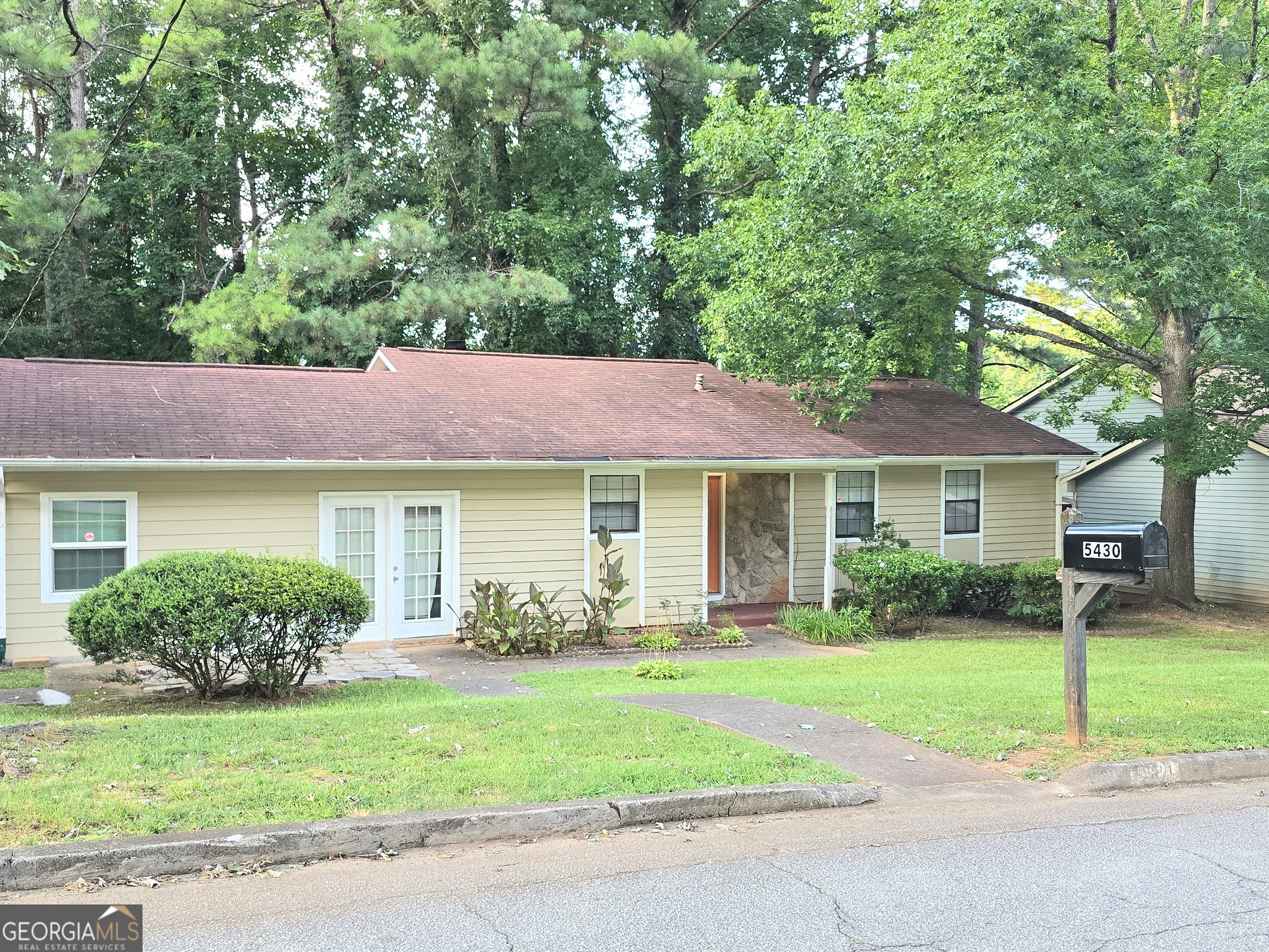 Property Photo: 5430 Mallard Trail GA 30058