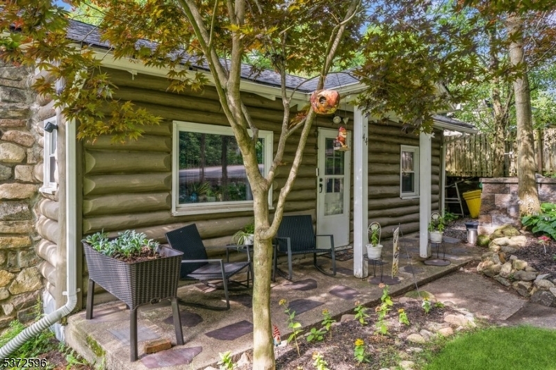 Property Photo:  44 Grandview Ave  NJ 07460 
