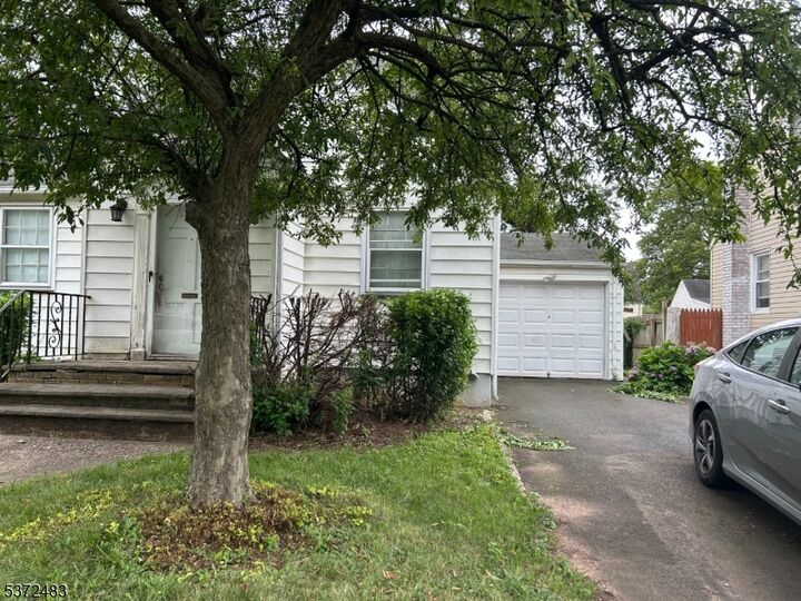Property Photo:  584 Plymouth Rd  NJ 07205 