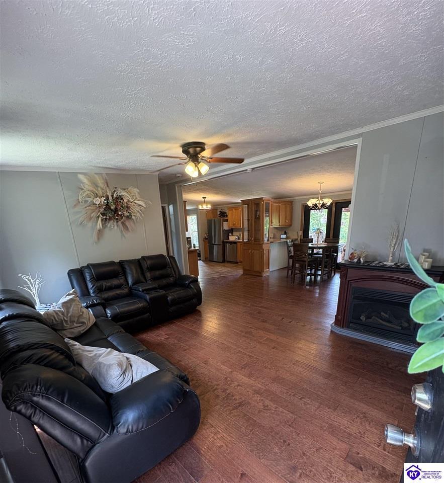 Property Photo: 280 Chablis Lane KY 40117